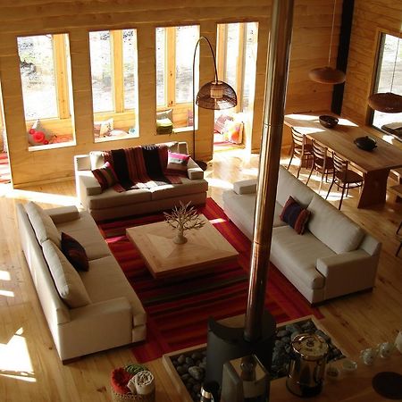 فيلا Robinson Crusoe Deep Patagonia Villa O'Higgins المظهر الخارجي الصورة