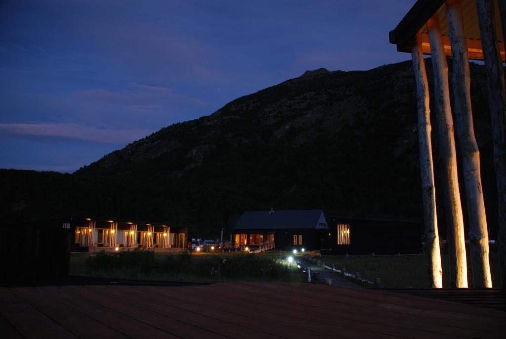 فيلا Robinson Crusoe Deep Patagonia Villa O'Higgins المظهر الخارجي الصورة